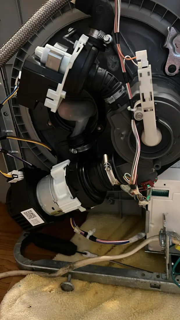 Dishwasher sump assembly inspection